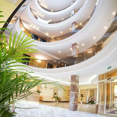 Grand Otrada Hotel Resort & Spa Odessa Dış mekan fotoğraf