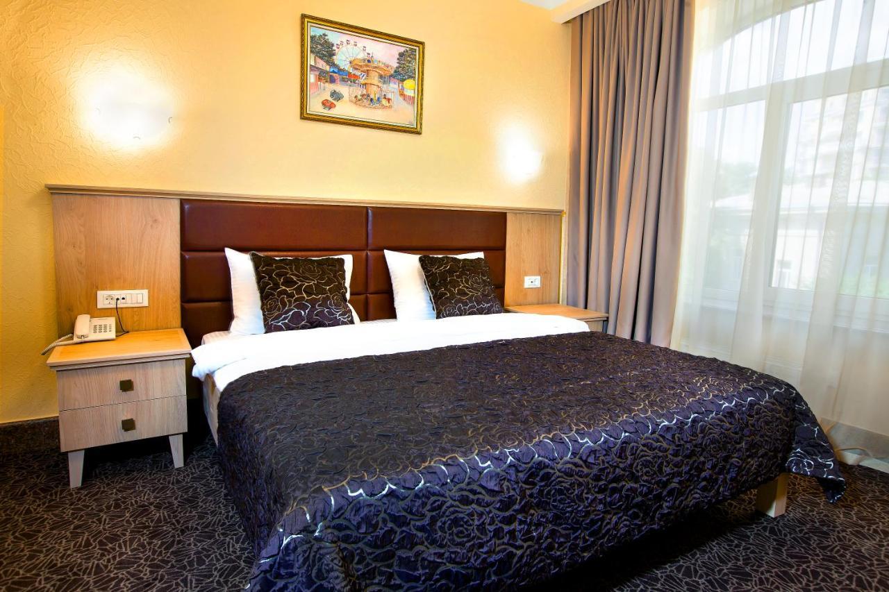 Grand Otrada Hotel Resort & Spa Odessa Dış mekan fotoğraf
