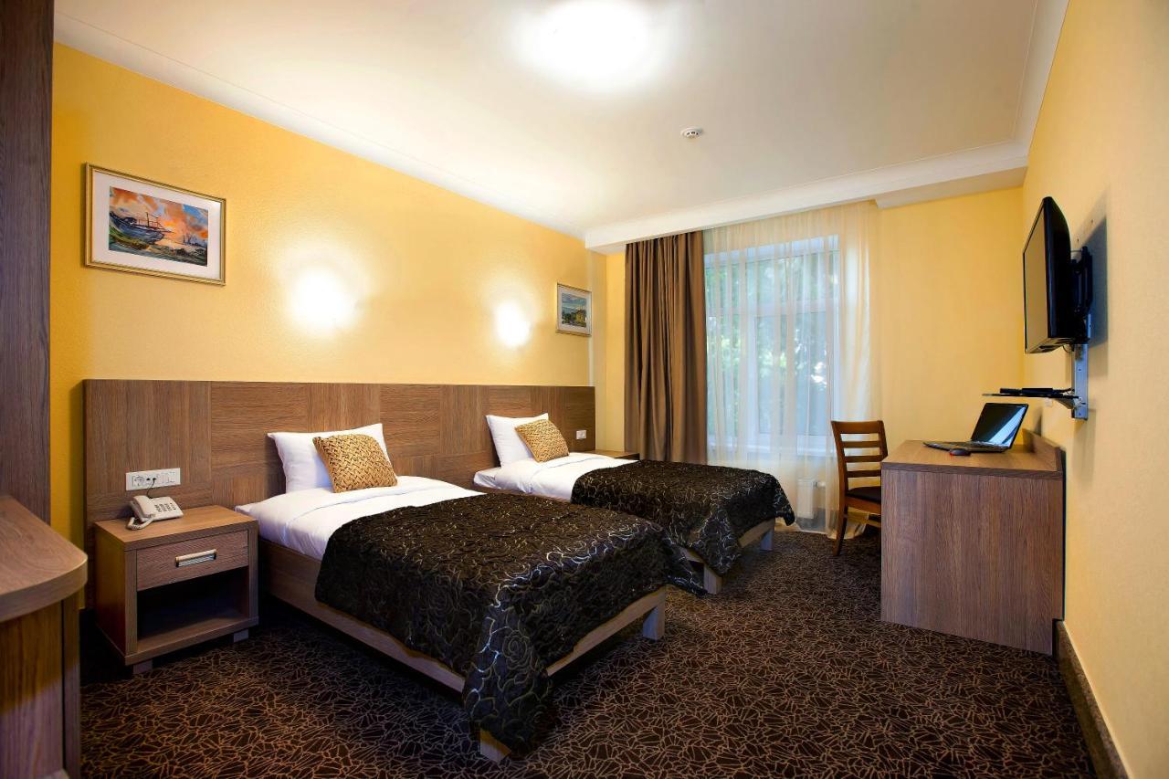 Grand Otrada Hotel Resort & Spa Odessa Dış mekan fotoğraf