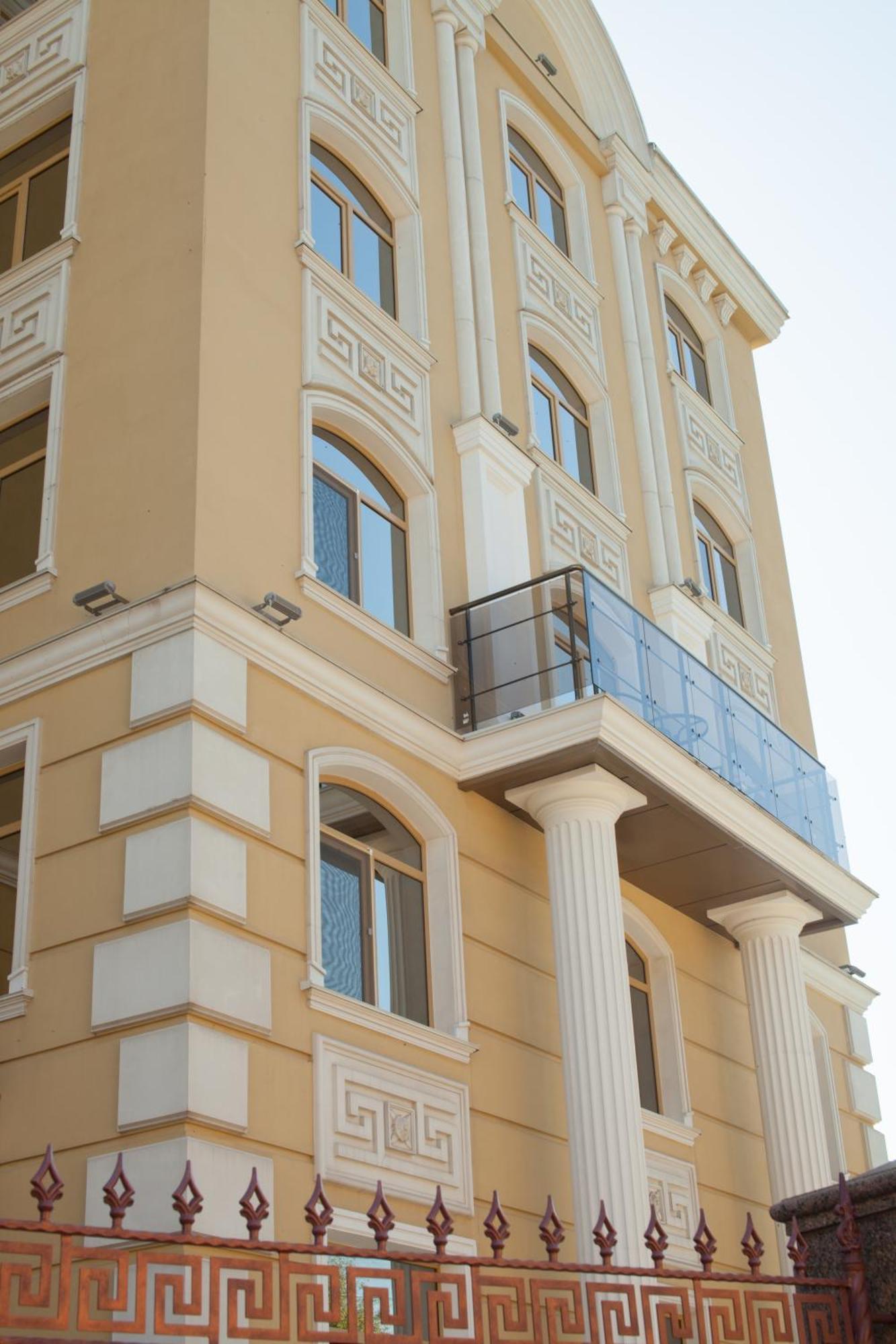 Grand Otrada Hotel Resort & Spa Odessa Dış mekan fotoğraf