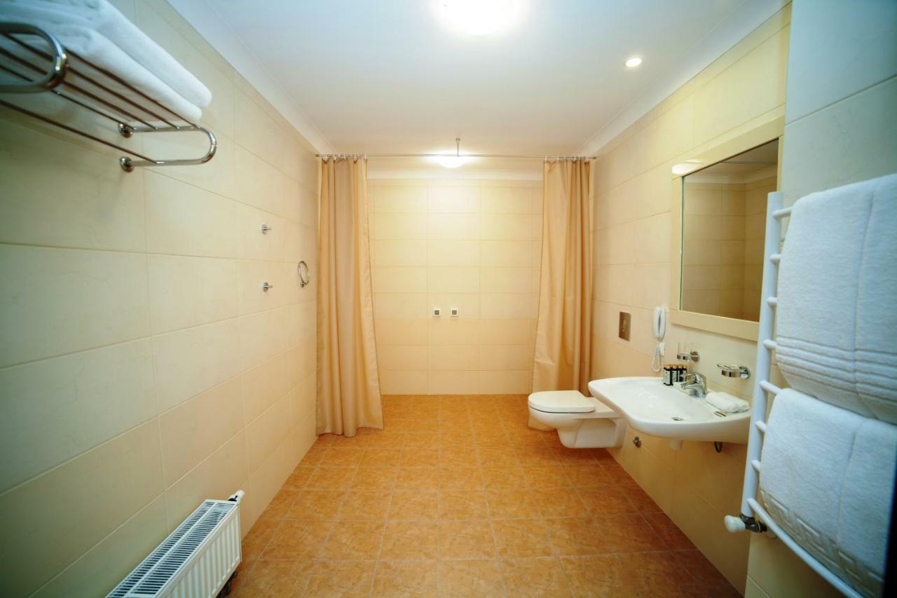Grand Otrada Hotel Resort & Spa Odessa Dış mekan fotoğraf